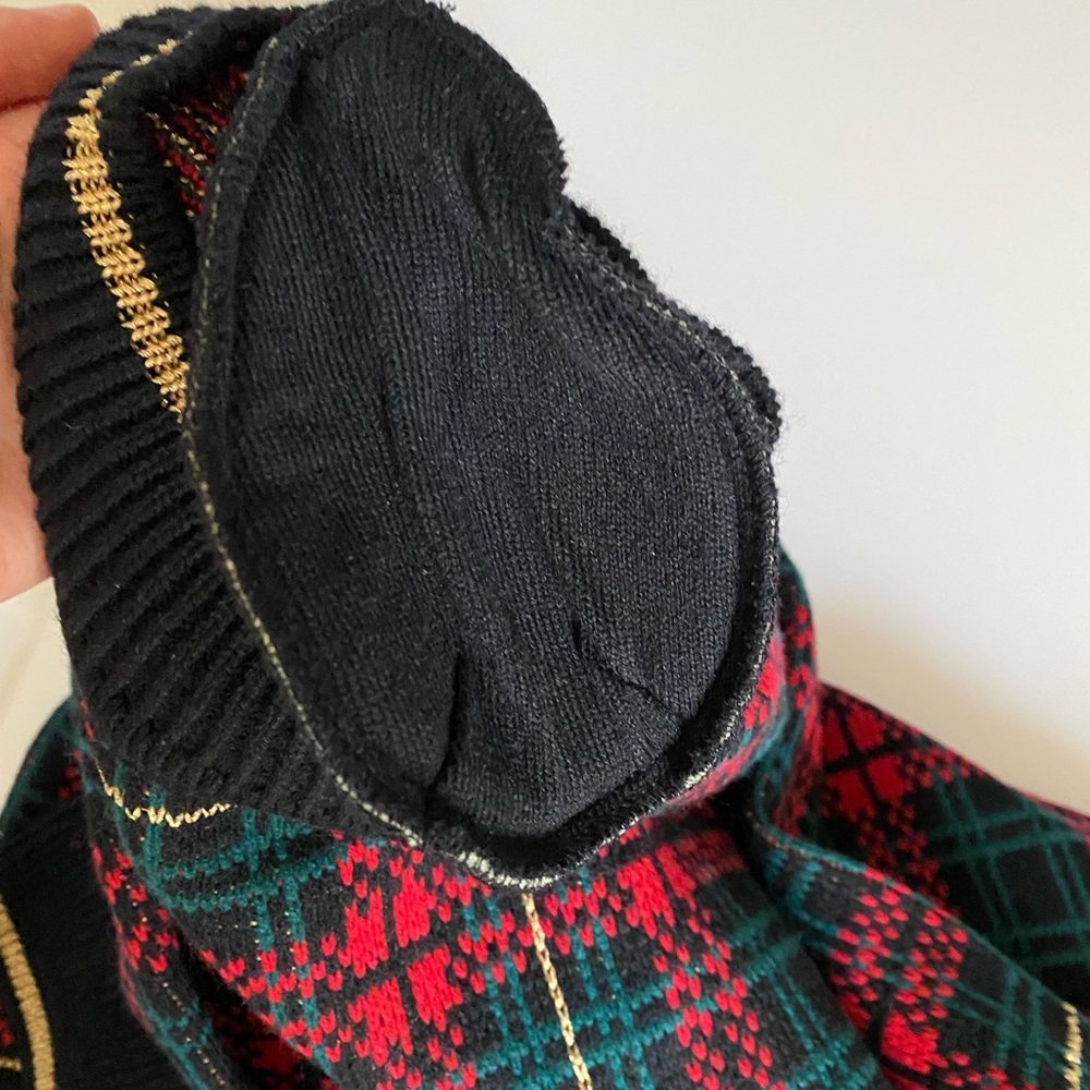 Vintage Plaid Holiday Sweater - Picture 5 of 6